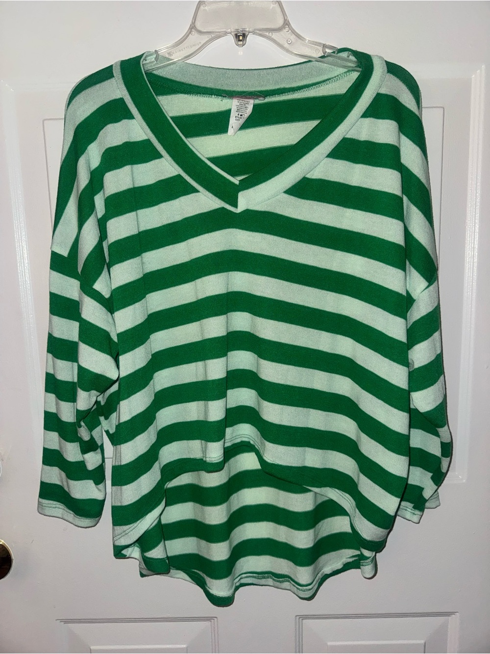 XL pretty young thing green Striped high low v-neck sweater